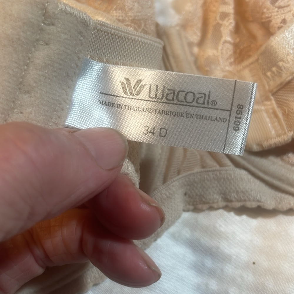 Wacoal bra - Picture 3 of 5